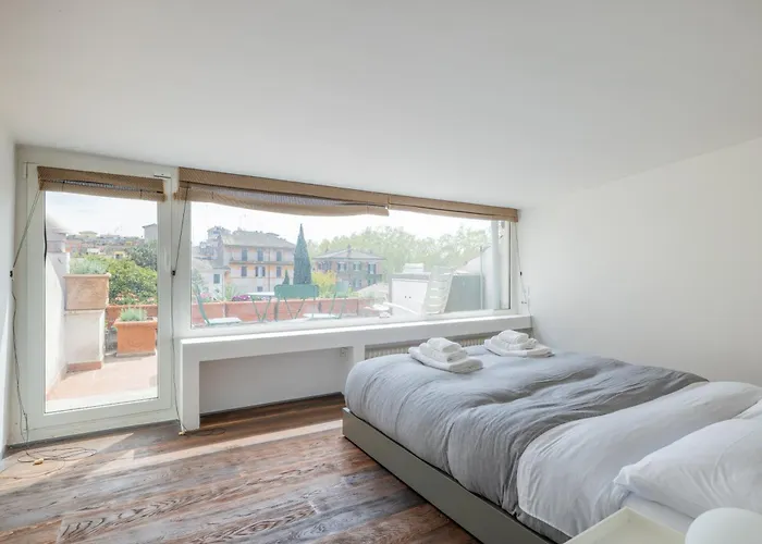Farnesi Terrace Penthouse
